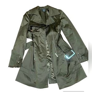 Bebe Trench Coat, NWOT, size xsmall, brown